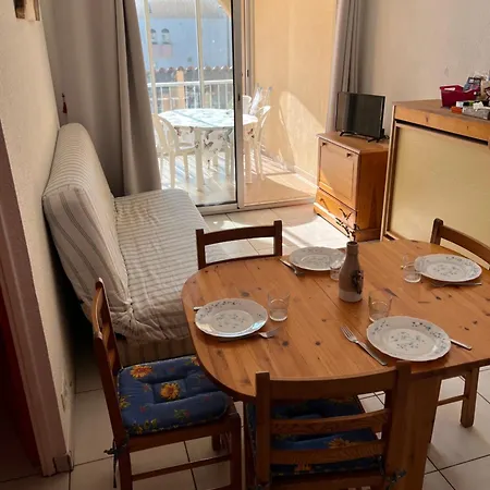 Wi Fi,vue Marina ,parking ,plage A Pied Lejlighed