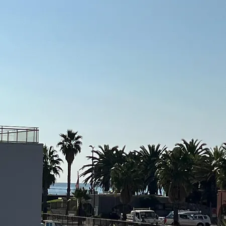 Wi Fi,vue Marina ,parking ,plage A Pied Lejlighed Sète